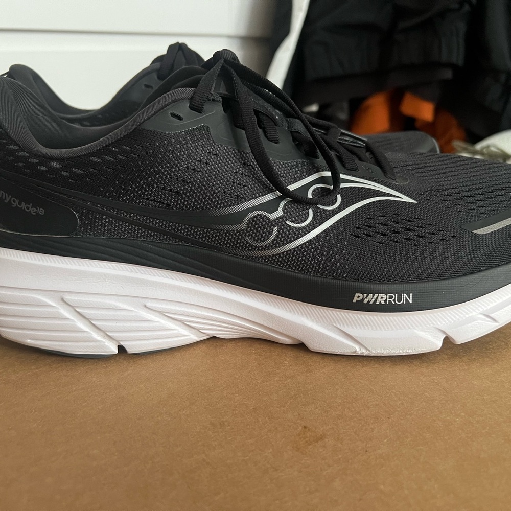 Saucony Guide